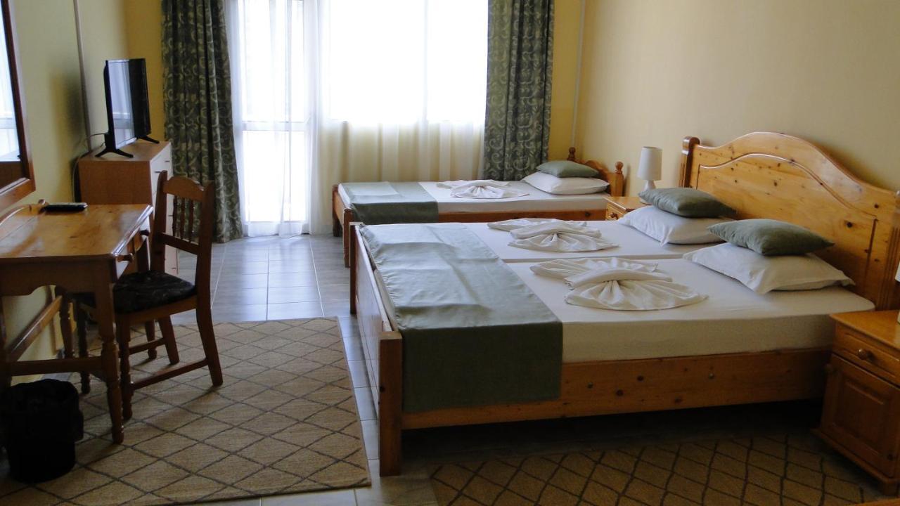 Stemak Hotel Pomorie Esterno foto